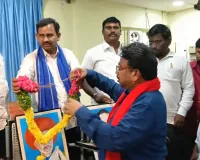 సామాజిక, ఆర్థిక పోరాటాలు కలిసే సాగాలి : పాలడుగు భాస్కర్