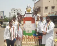 నెహ్రూ విగ్రహం పునర్నిర్మాణ పనులు 