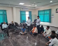 తెలుగు విశ్వవిద్యాలయ ఉపకులపతి తీరుపై విద్యార్థుల ఆగ్రహం 