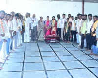 బిఆర్ఎస్ నుంచి  కాంగ్రెస్ లోకి సర్పంచ్, వార్డు మెంబర్లు 