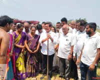 సబ్ స్టేషన్ నిర్మాణానికి ఎమ్మెల్యే మురళి నాయక్ భూమి పూజ .