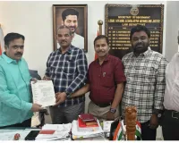 అడ్వ‌కేట్స్ కి ఆరోగ్య బీమా కల్పించండి