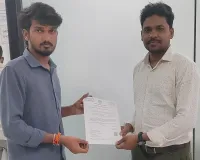 చిక్సిత కోసం 2,50,000 ఎల్వోసీ కాపీ అందజేత