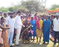 ఉపాధి పని ప్రదేశాల్లో వసతులు కల్పించాలి