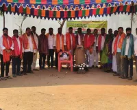 ధాన్యం కొనుగోలు కేంద్రాన్ని ప్రారంభించిన  పి.ఏ.సి.ఎస్ చైర్మన్  మంచె పాండు యాదవ్,