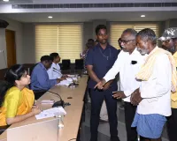 ప్రజావాణి దరఖాస్తులను పరిశీలించి వెంటనే పరిష్కరించాలి.