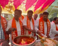 అమావాస్య సందర్బంగా అన్నప్రసాద వితరణ  