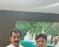 మంత్రి దుదిల్ల శ్రీధర్ బాబును కలిసిన  చెల్లా మాధవరెడ్డి