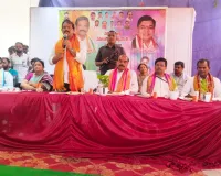 బ్యాంకు సేవలను సద్వినియోగం చేసుకోవాలి