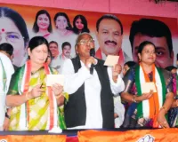 మహిళలు అన్ని రంగాల్లో ముందుండాలి : వి హెచ్ 