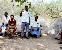 బంచరాయి భూములు, చెరువుల మేత హక్కులను కాపాడాలి