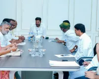 సీఎంతో సిపిఐ నాయకుల భేటీ