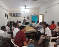 తహసిల్దార్ కార్యాలయంలో  జెసి సమీక్ష  