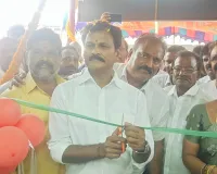మెడికల్ హాల్‌ ను ప్రారంభించిన ఎమ్మెల్యే