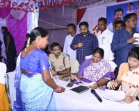 ప్రజా దర్బార్ లో వచ్చిన ప్రతి దరఖాస్తుకు పరిష్కరించాలి 