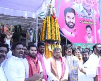 అమరవీరులకు నివాళులతో ఆవిర్భావ వేడుకలు