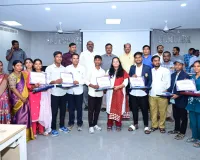 విద్యారంగంలో మెదక్ జిల్లాను ప్రథమ స్థానంలో ఉంచాలి