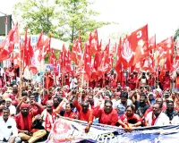 ధరలు తగ్గించాలి: సిపిఐ