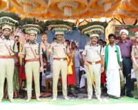 గ్రామ స్థాయిలో రోడ్డు భద్రత, మాదకద్రవ్యాల నిర్మూలనకు సమష్టి కృషి: డీజీపీ సి.వి. ఆనంద్