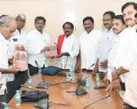 సీపీఐ(ఎం) నేతలతో మాజీ మావోయిస్టుల భేటీ