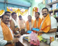 వినియోగదారులకు నాణ్యమైన సేవలు అందించాలి