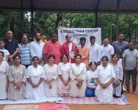 యోగా గురువు సురేందర్ ఖడ్గరికి సన్మానం