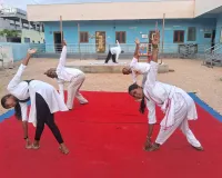సరస్వతి శిశు మందిర్‌లో ఘనంగా యోగా దినోత్సవం