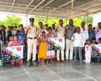 పోలీసుల ఆధ్వర్యంలో డ్రగ్స్ నిరోధంపై అవగాహన