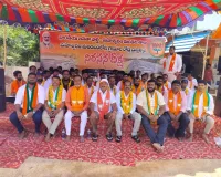 మహేశ్వరం మండలంలోని గ్రామాల రోడ్ల దుస్థితిపై నిరసన దీక్ష
