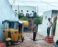 సమస్యల వలయంలో బస్తీలు 