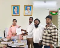 అక్రమ మట్టి తవ్వకాలపై తహసీల్దార్ కు  వినతిపత్రం 