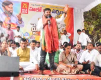 ఉపసర్పంచులకు గౌరవ వేతనం ఇవ్వాలి