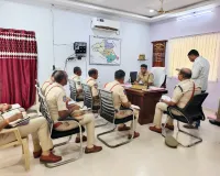 ప్రజలకు ఎల్లప్పుడు అందుబాటులో ఉండాలి