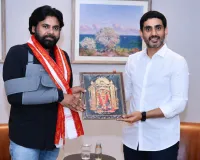 హైదరాబాద్‌లో పవన్ కళ్యాణ్‌ను పరామర్శించిన నారా లోకేష్.. ఆరోగ్య పరిస్థితిపై ఆరా