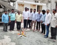 8 లక్షల వ్యయంతో సీసీ రోడ్డు పనులు ప్రారంభం 