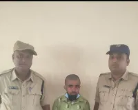 మహిళలపై అనుచితంగా ప్రవర్తించిన వ్యక్తిని అరెస్ట్ చేసిన పోలీసులు
