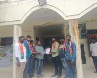 గుండాల విద్యార్థుల సమస్యలపై తహసీల్దార్‌కు  వినతిపత్రం