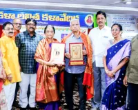 రావూరి సాహిత్యం సమాజానికి అద్దం: మధుసూదన్ రావు
