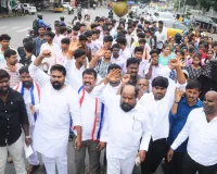 ఫీజు రీయింబర్స్‌మెంట్‌ పథకాన్ని యథాతథంగా కొనసాగించాలి