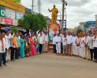 వైఎస్సార్ సేవలు చిరస్మరణీయం: కాంగ్రెస్ నాయకులు