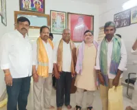 చేనేత సంఘాల బలోపేతానికి కృషి చేయాలి