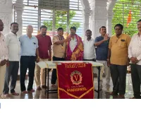 వాసవి క్లబ్ ఆధ్వర్యంలో పేద విద్యార్థినికి రూ.30 వేల ఆర్థిక సహాయం
