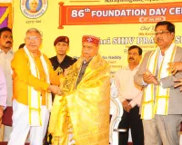 విద్యతో పాటు విలువలను పెంపొందించాలి: గవర్నర్  శివ్ ప్రతాప్ శుక్లా 