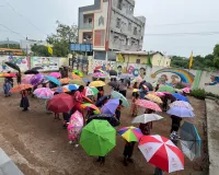 సరస్వతీ శుభోదయం స్కూల్‌లో ఘనంగా రైన్ డే వేడుకలు
