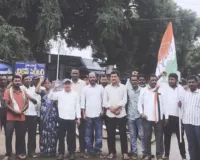 ఇనుగుర్తిలో రాహుల్ అరెస్ట్ ఖండిస్తూ కాంగ్రెస్ రాస్తారోకో