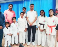 గిన్నిస్ రికార్డు సర్టిఫికెట్ల పంపిణీ