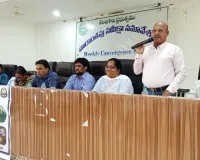 సీజనల్ వ్యాధుల పట్ల అప్రమత్తంగా ఉండాలి: హెల్త్ ఎడ్యుకేటర్ శ్రీనివాసులు