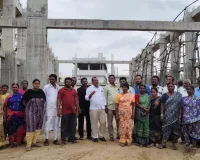 పెండింగ్‌లో ఉన్న సమీకృత శాఖాహార–మాంసాహార మార్కెట్ భవనాన్ని వెంటనే పూర్తి చేయాలి