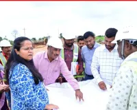 విద్యార్థులకు పోటీపడి విద్య అందించే దిశగా చర్యలు 