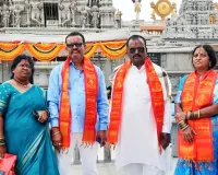 వైకుంఠ ఏకాదశి వేడుకల్లో భక్తుల సందడి